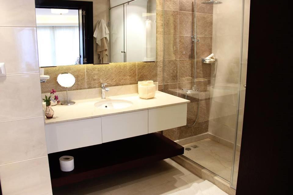 Porto Sokhna Pyramids Apartments Powered By Amer-Group Family Only Ain Sukhna Exterior foto