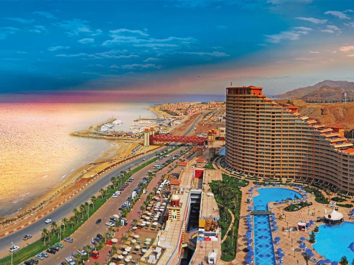 Porto Sokhna Pyramids Apartments Powered By Amer-Group Family Only Ain Sukhna Exterior foto